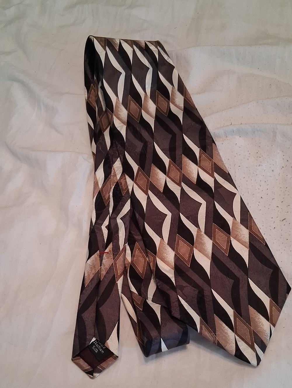 Don Loper Men's Geometric Brown & Cream Tie. Italian Silk. Office Business,